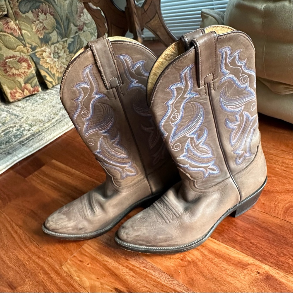 Vintage Brown Leather Cowboy Boots